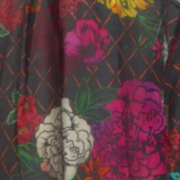 ALICE + OLIVIA Printed V-Neck Blouse - Picture 4 of 4